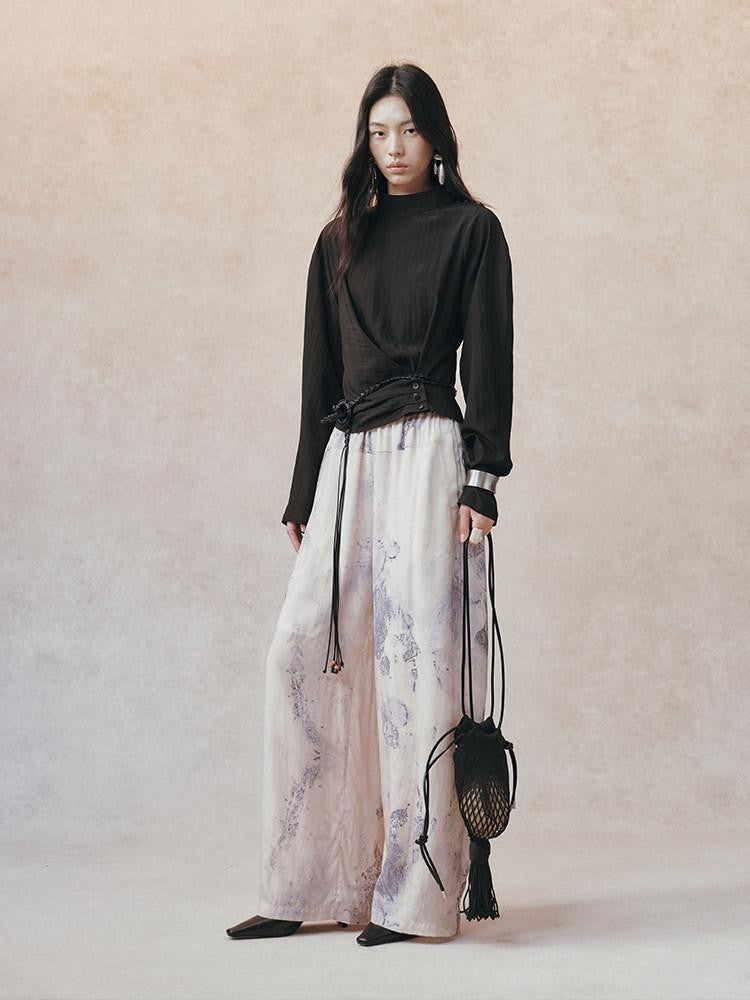 AnnoMundi Matte Diagonal Waist Pleat Stand Collar Women&