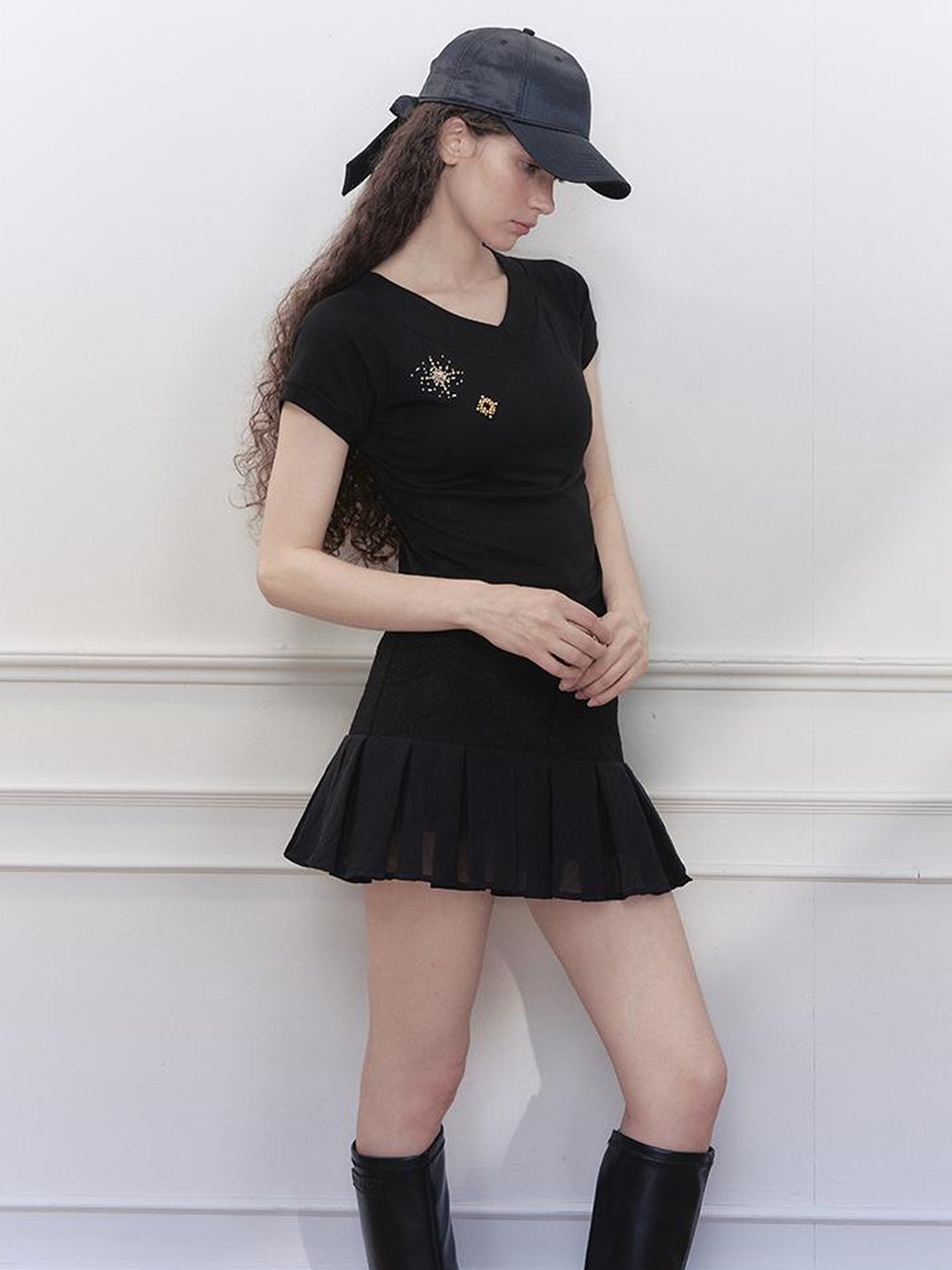 AnnoMundi Overlapping Shadow Pleats High Waist Skirt