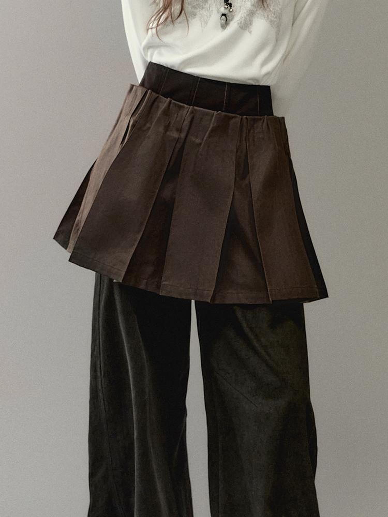 AnnoMundi PU Leather Plated High Waist Pleated Mini Skirt