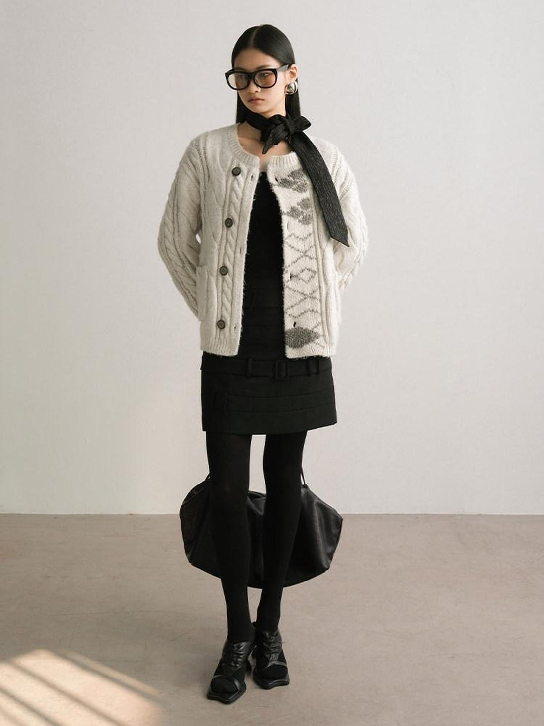 AnnoMundi Recycled Green Fiber Minimalist Relaxed Fit Crew Neck Women Beige Cardigans