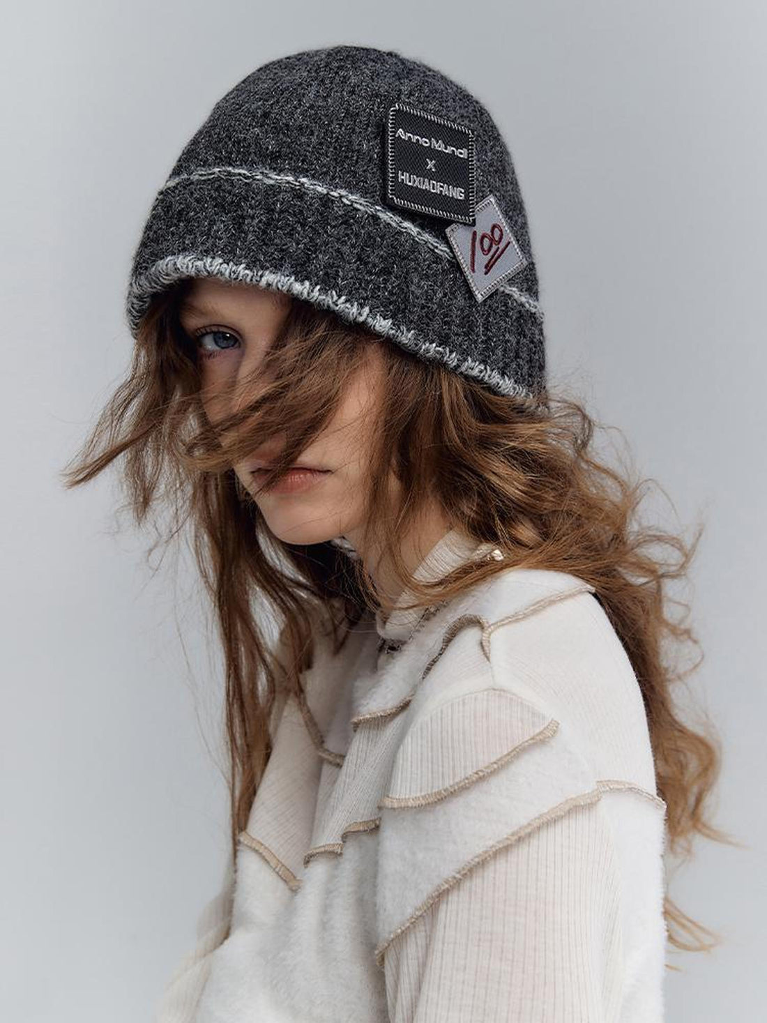 AnnoMundi Retro Embroidered Knit Beanie With Mother Gift Motif
