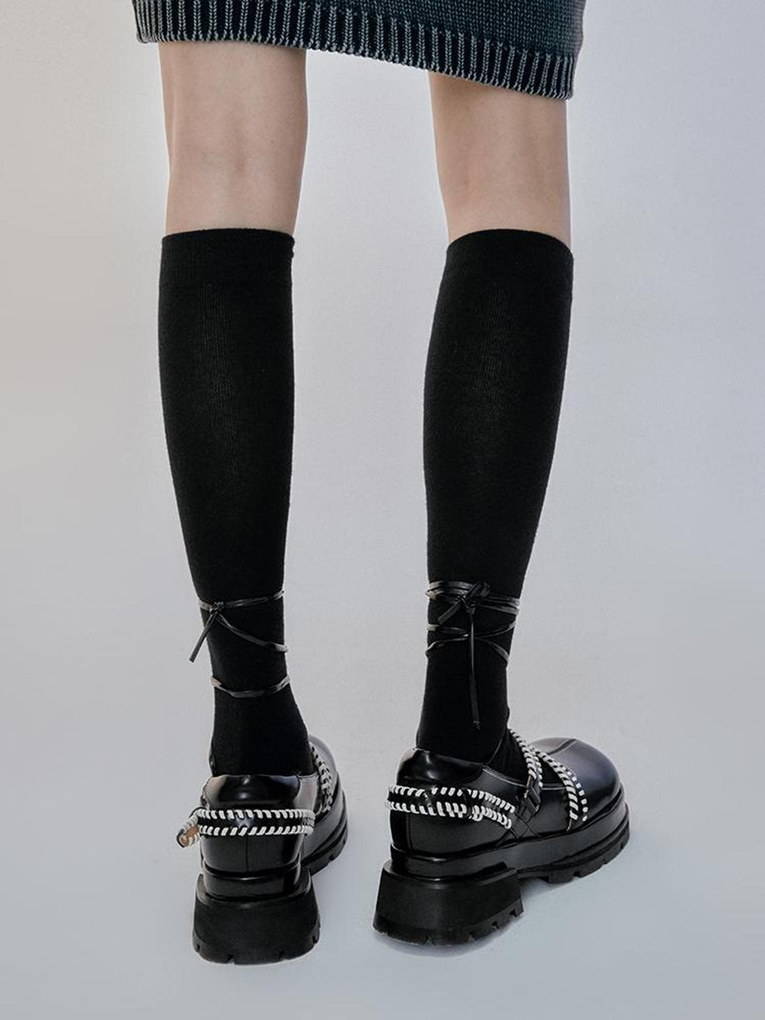 AnnoMundi Retro Round Toe Color Block Platform Mary Jane Pumps