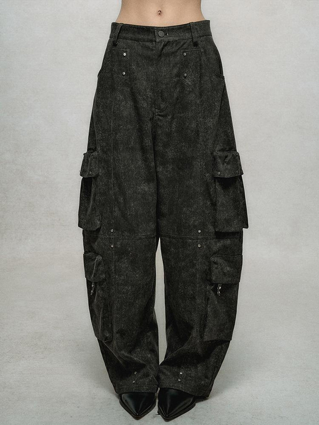 AnnoMundi Rivet Detail Cargo Pants With Punk Retro Style