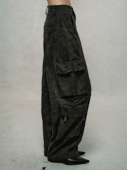 AnnoMundi_Rivet_Detail_Cargo_Pants_With_Punk_Retro_Style_MISSTT