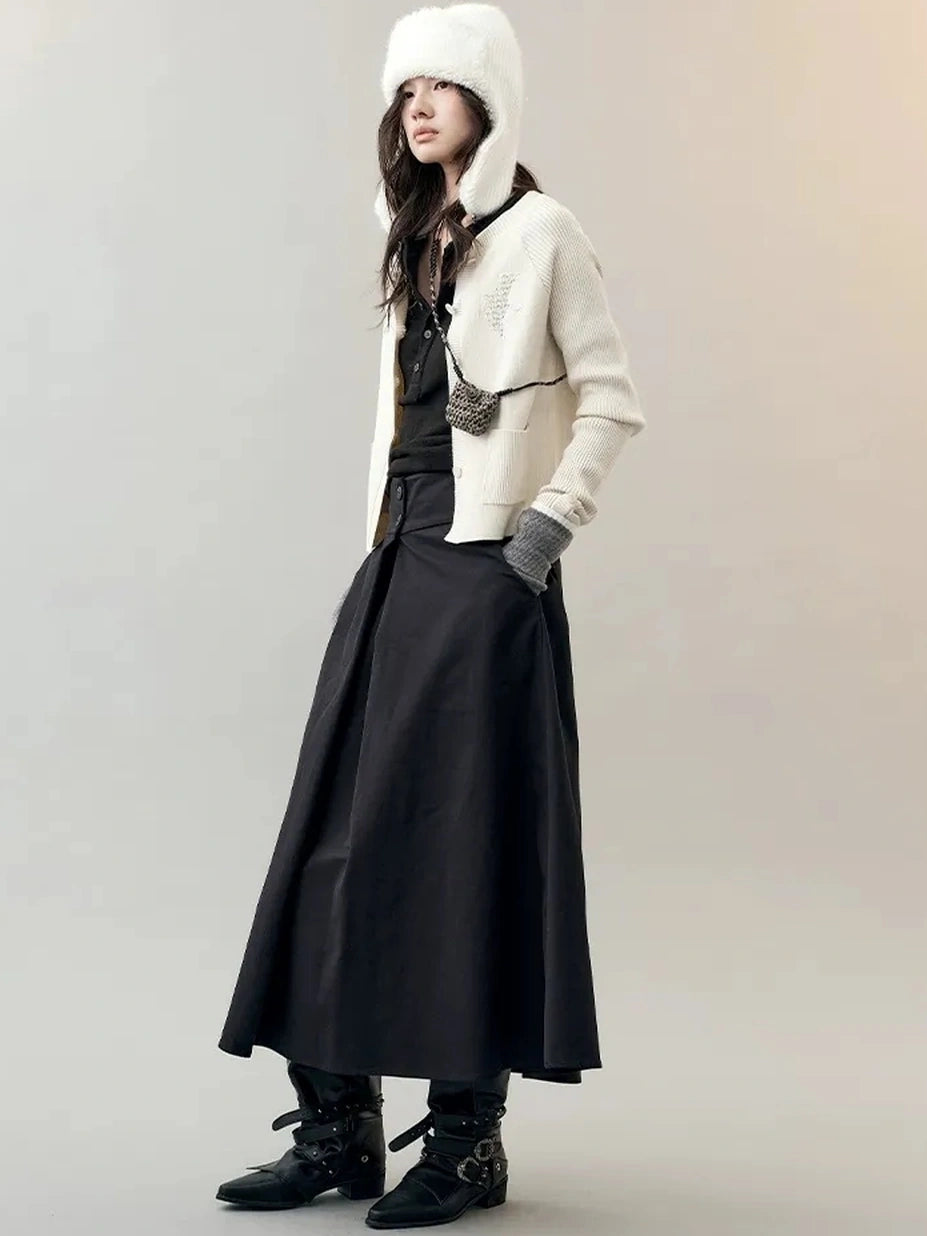 AnnoMundi Rooted Tides Crochet Case Necklace