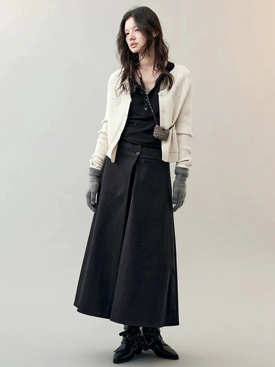 AnnoMundi Rooted Tides Crochet Case Necklace