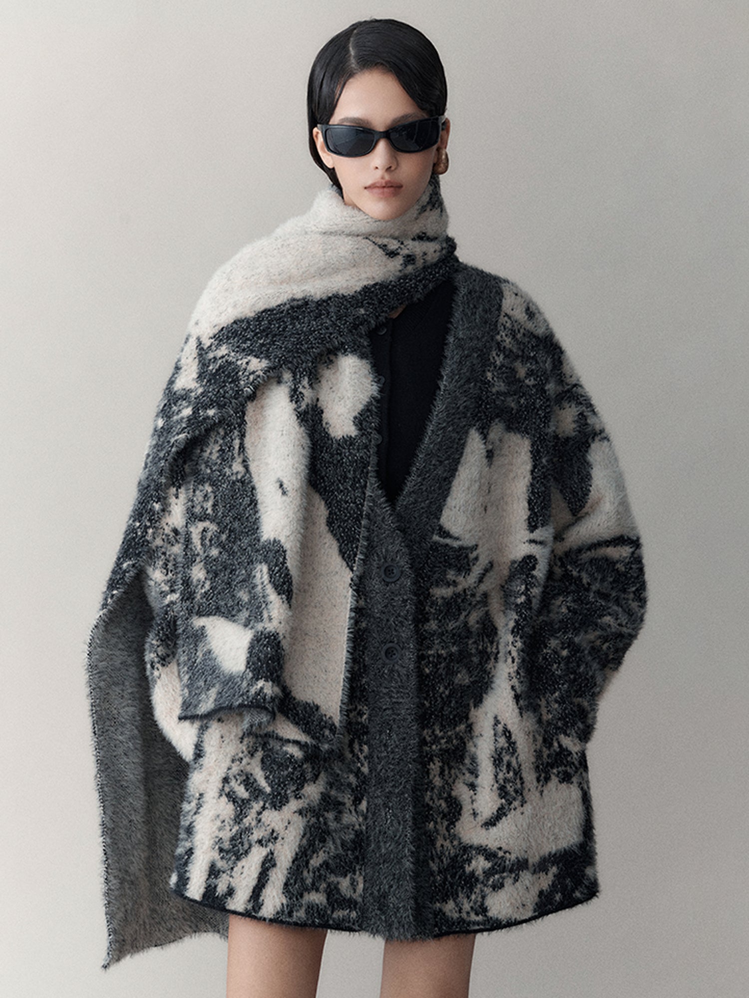 AnnoMundi Shadow Bloom Loose Knit Cardigan Coat