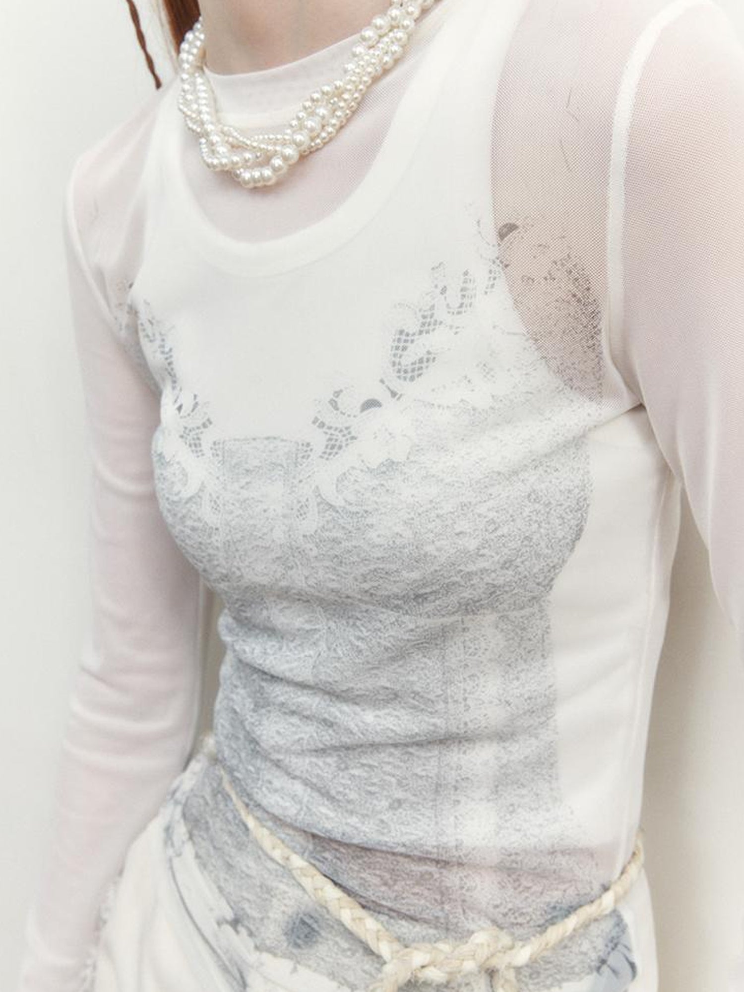 AnnoMundi Sheer Floral Illusion Slim Fit White Long Sleeve Mesh Top