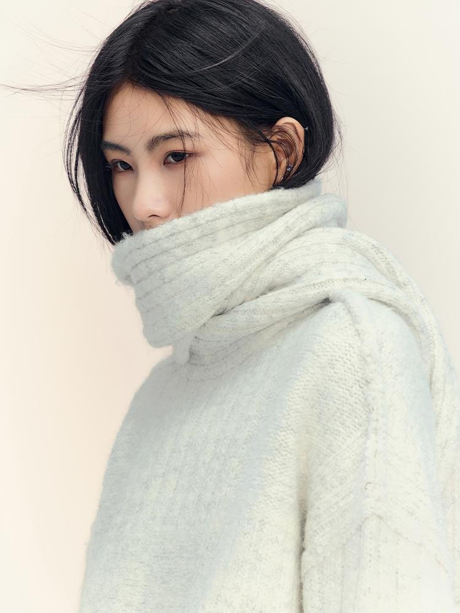 AnnoMundi Soft Alpaca Plush Winter Scarf