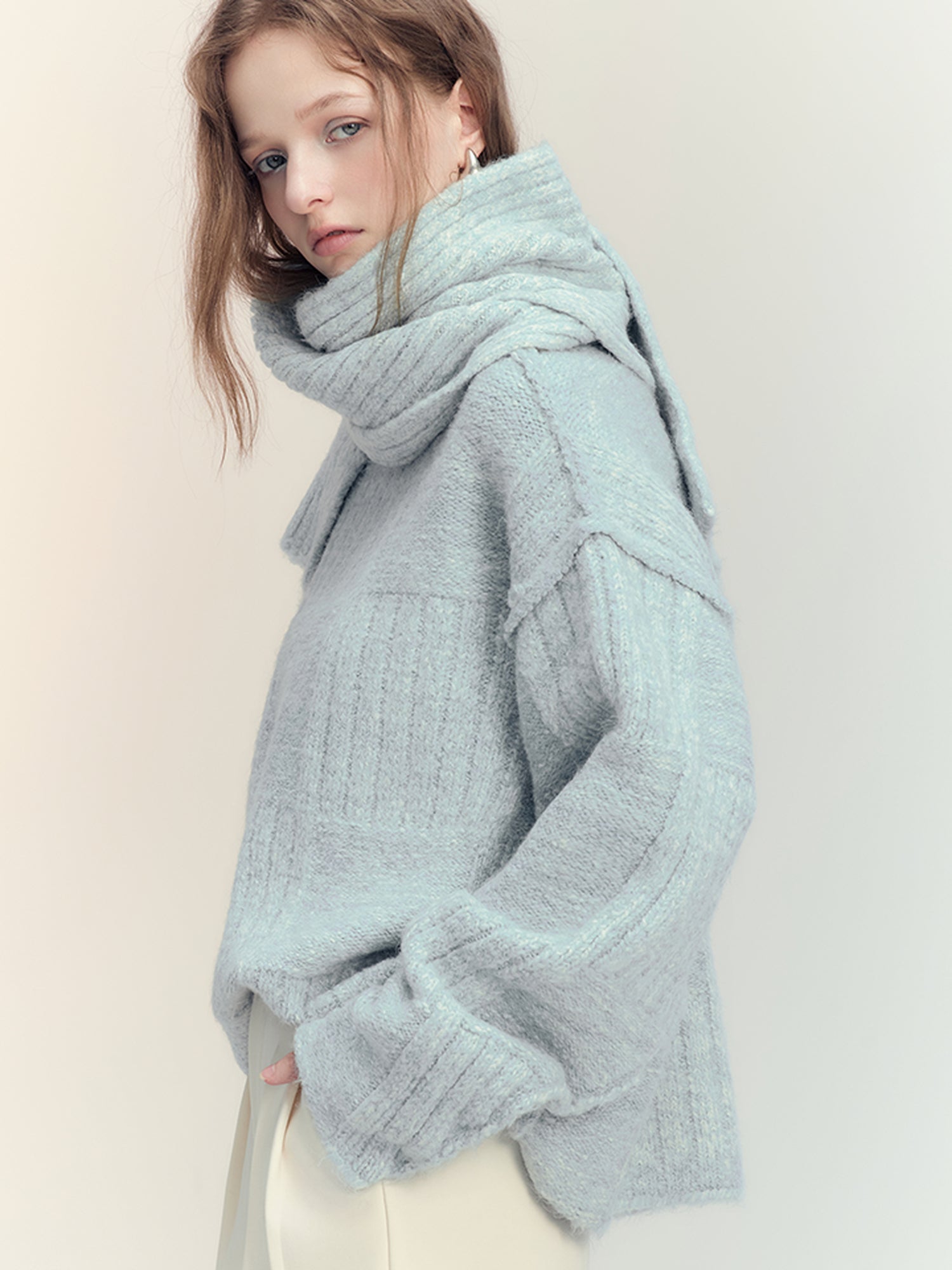 AnnoMundi Soft Alpaca Plush Winter Scarf