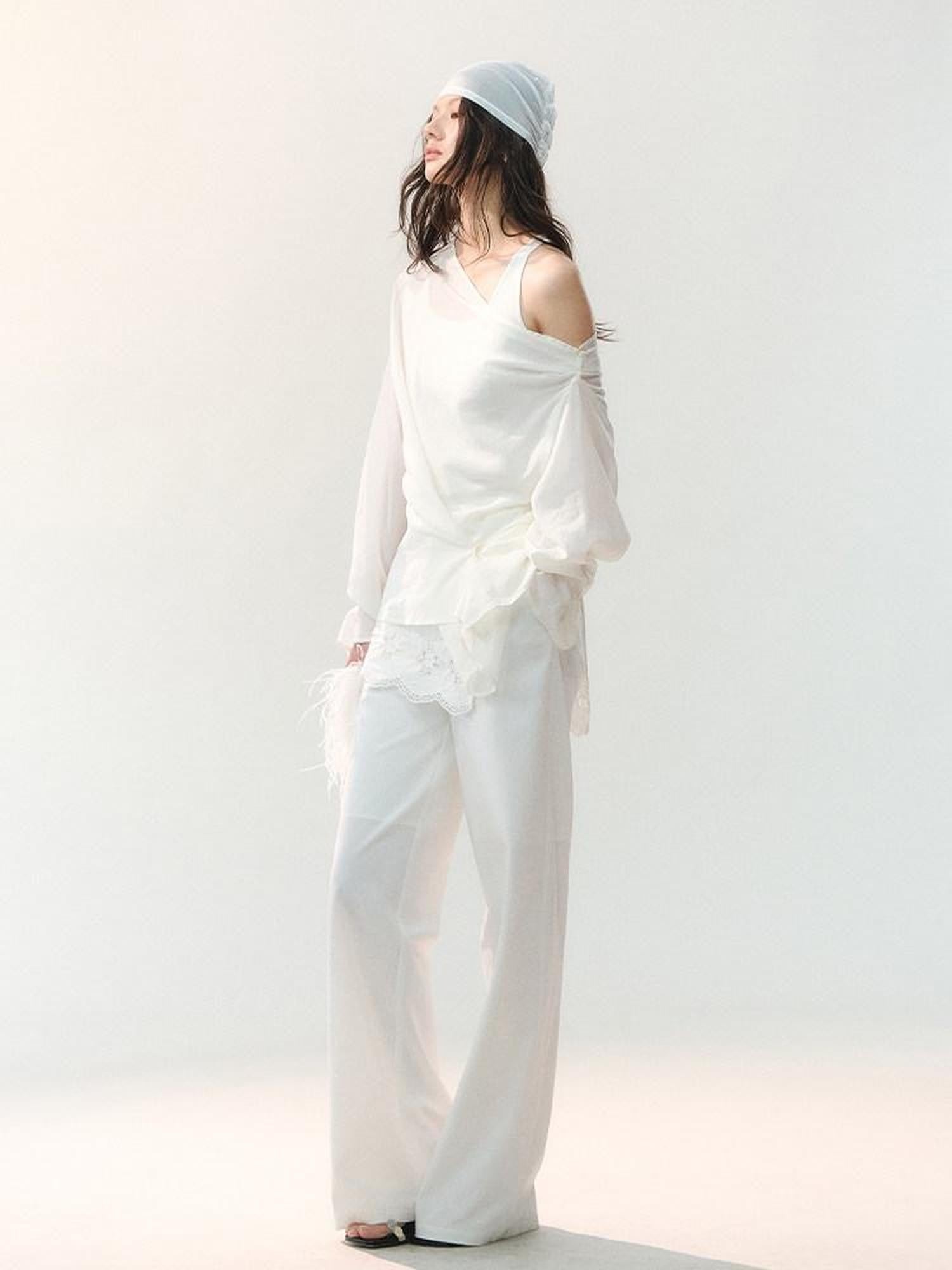 AnnoMundi Soft Drape 3D Floral Applique Women&