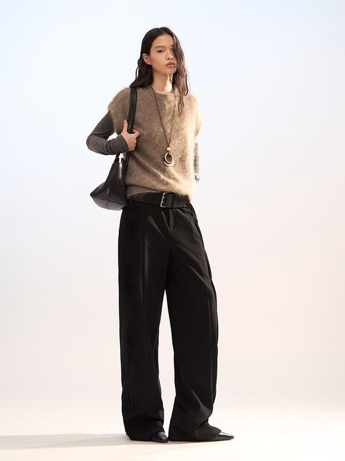 AnnoMundi Soft Knit Sleeveless Round Neck 100% Wool Women&