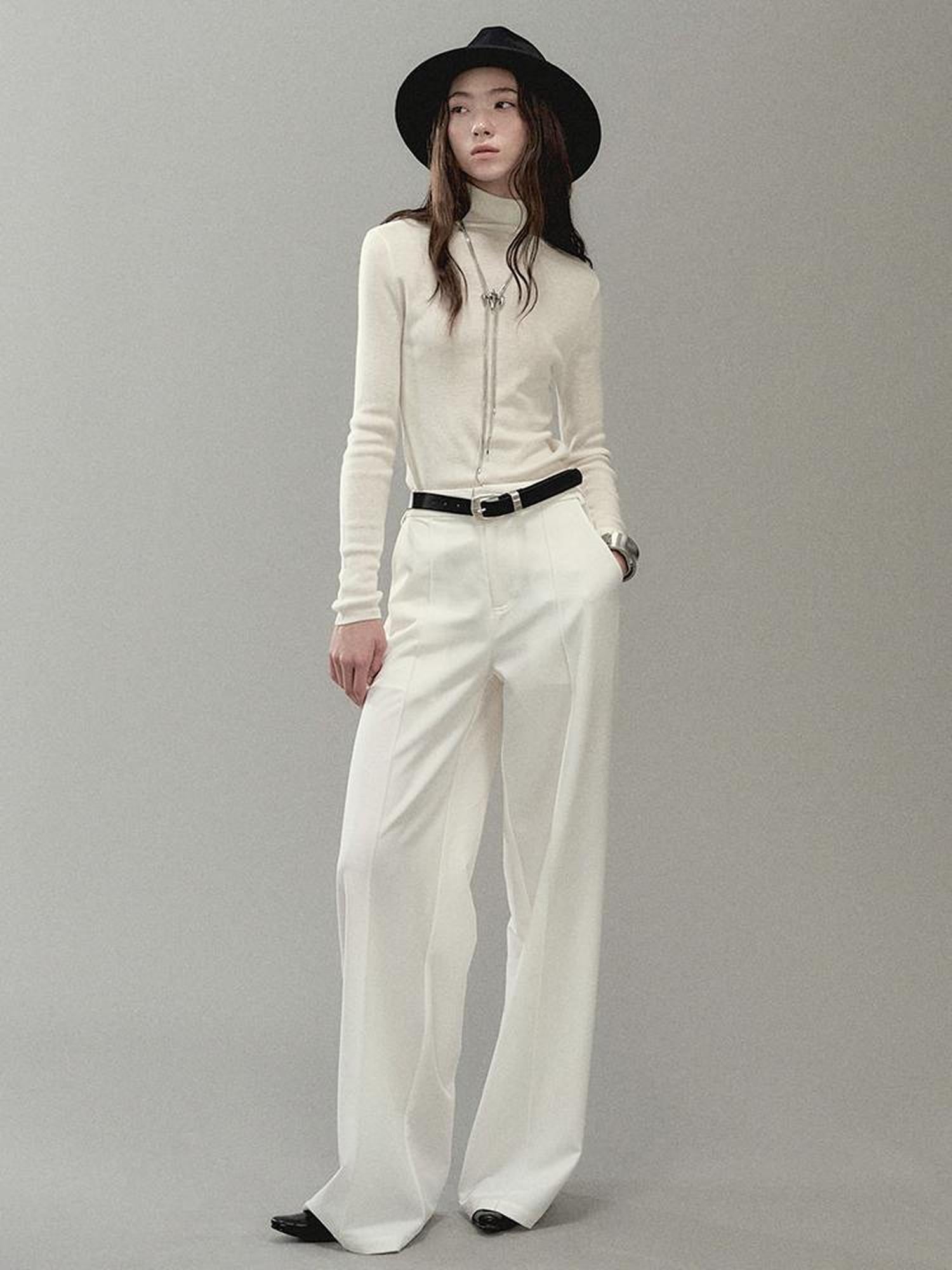 AnnoMundi Soft Light Knit High Neck Wool Blended Top