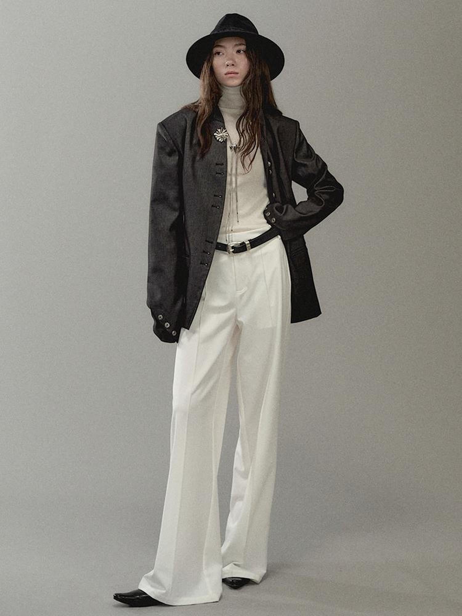 AnnoMundi Soft Light Knit High Neck Wool Blended Top