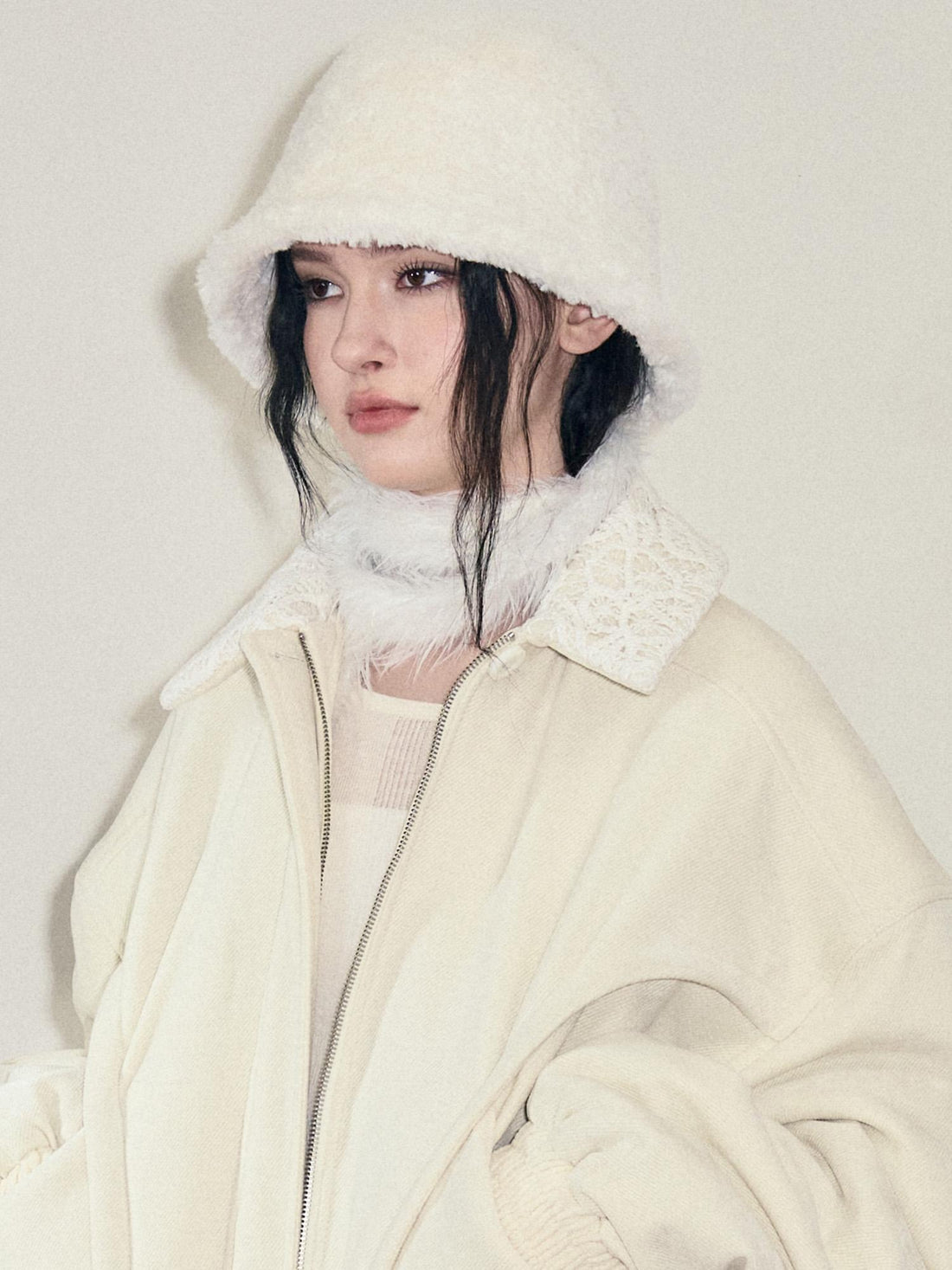 AnnoMundi Soft Plush Bucket Hat With Wide Brim