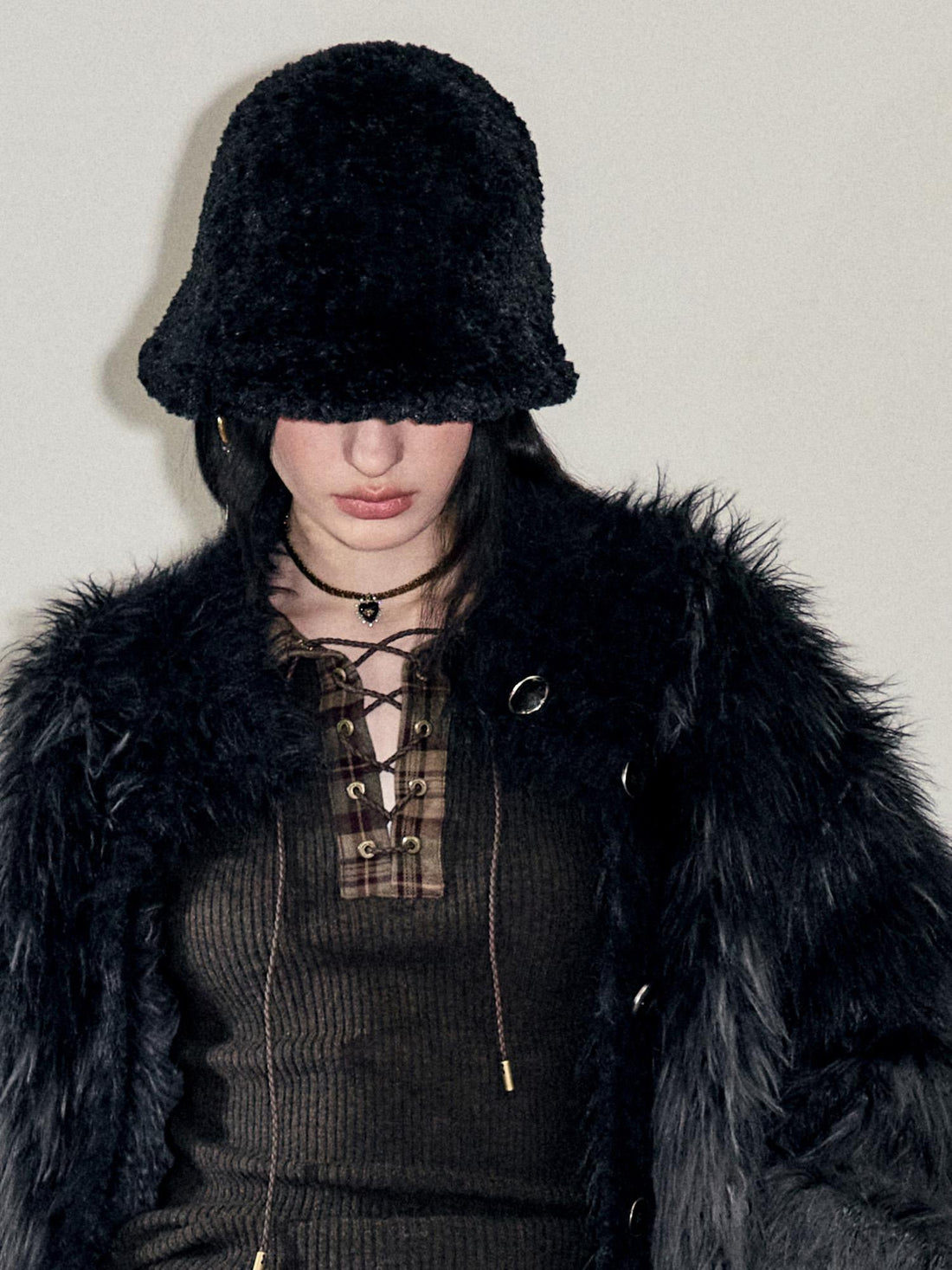 AnnoMundi Soft Plush Bucket Hat With Wide Brim