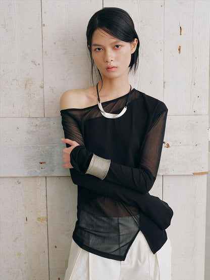 AnnoMundi Soft Shoulder Panelled Asymmetric Neck Women&