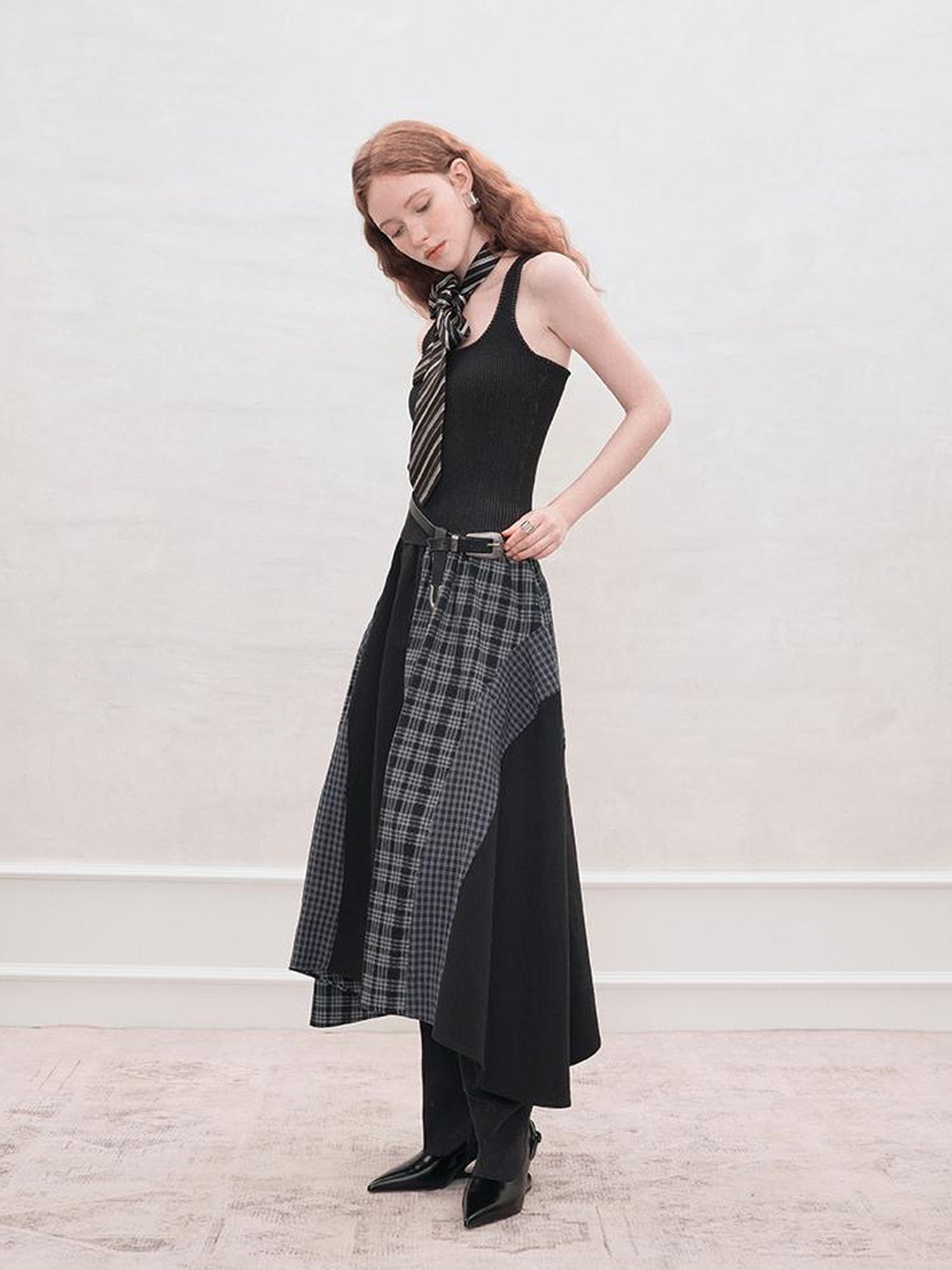 AnnoMundi Square Neck Ribbed Tank Top