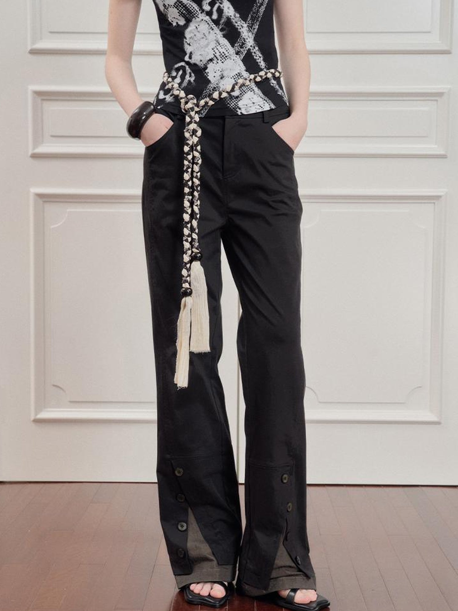 AnnoMundi Straight Leg Cargo Pants With Dual Waist