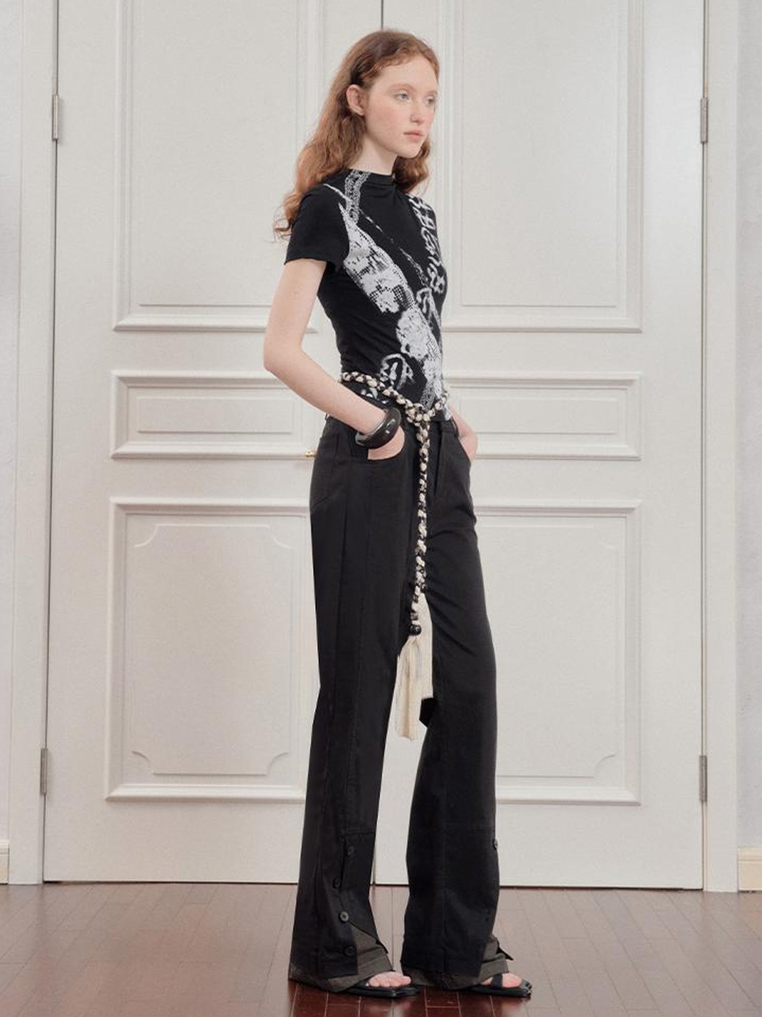 AnnoMundi Straight Leg Cargo Pants With Dual Waist
