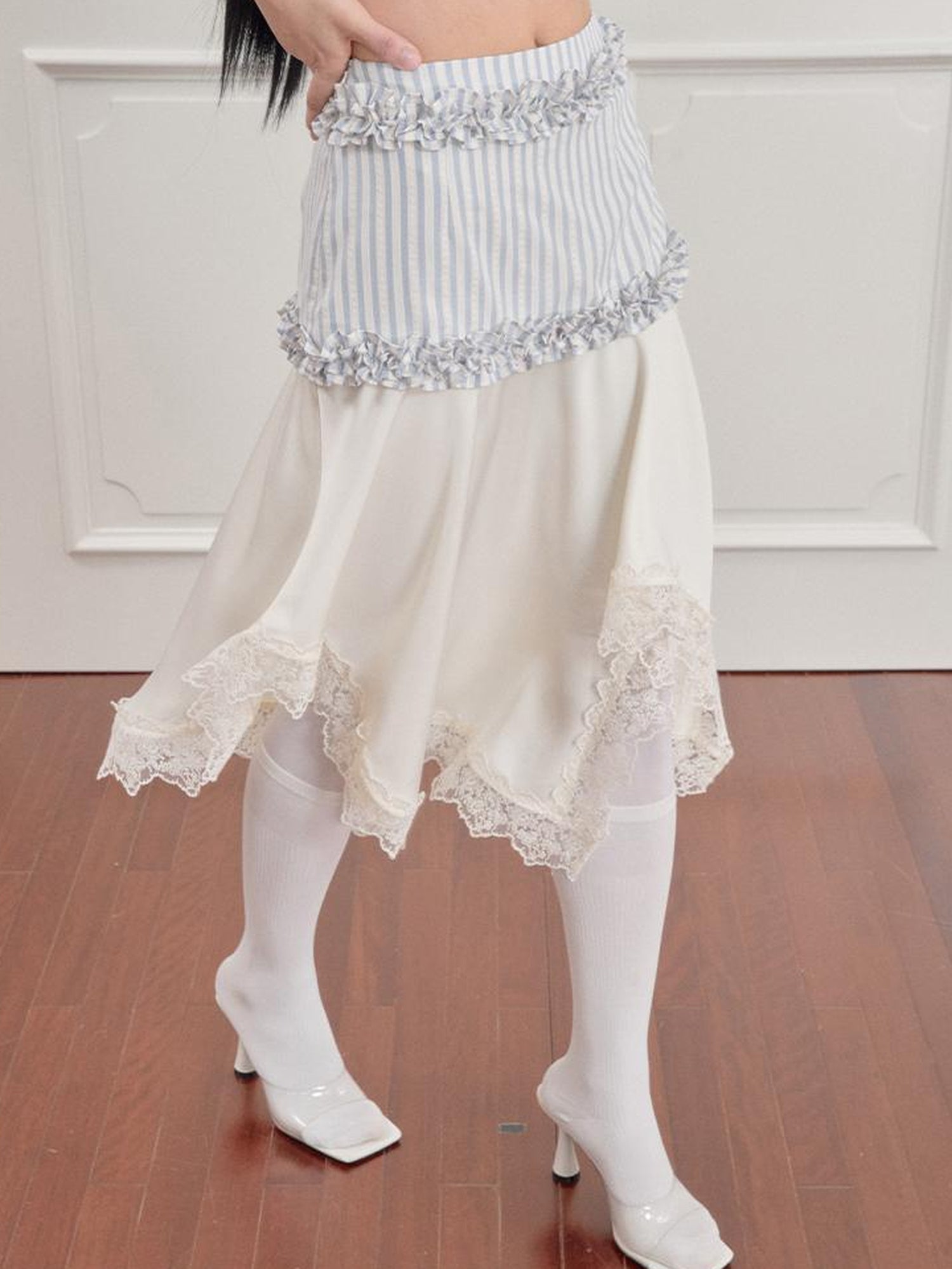 AnnoMundi Striped Lace Hem Asymmetrical White Maxi Skirt