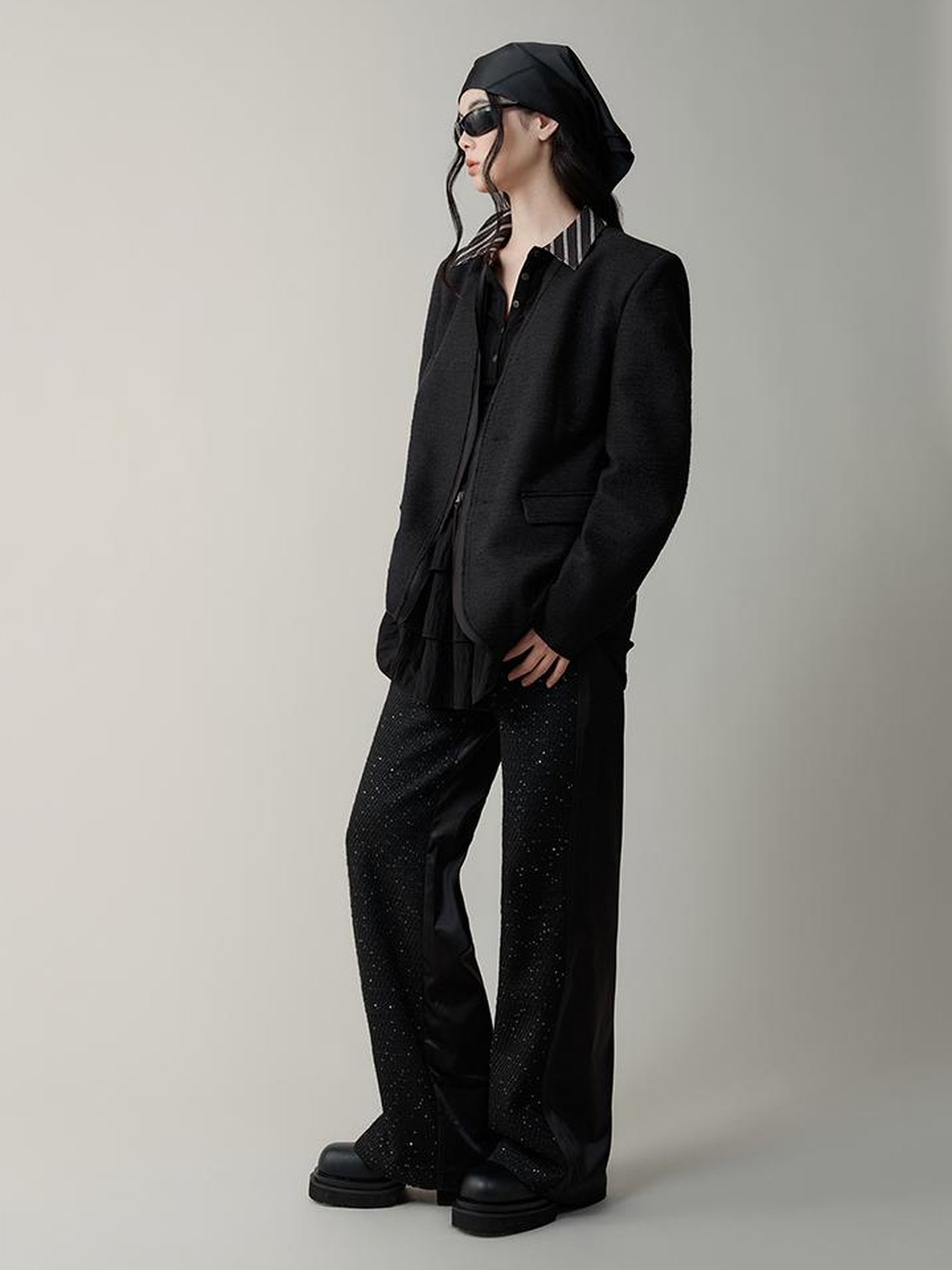 AnnoMundi Textured Arc Panel Blazer