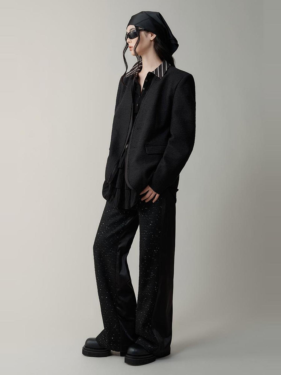 AnnoMundi Textured Arc Panel Blazer