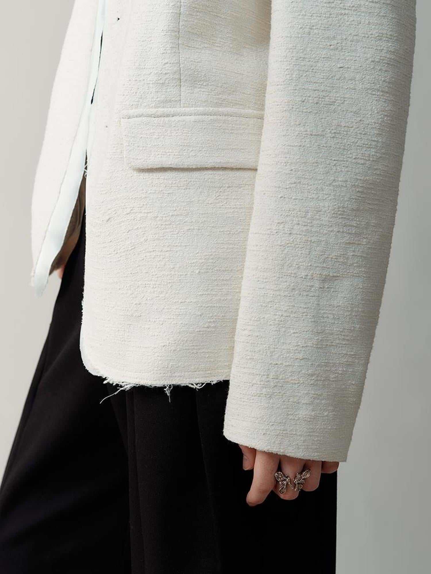 AnnoMundi Textured Arc Panel Blazer