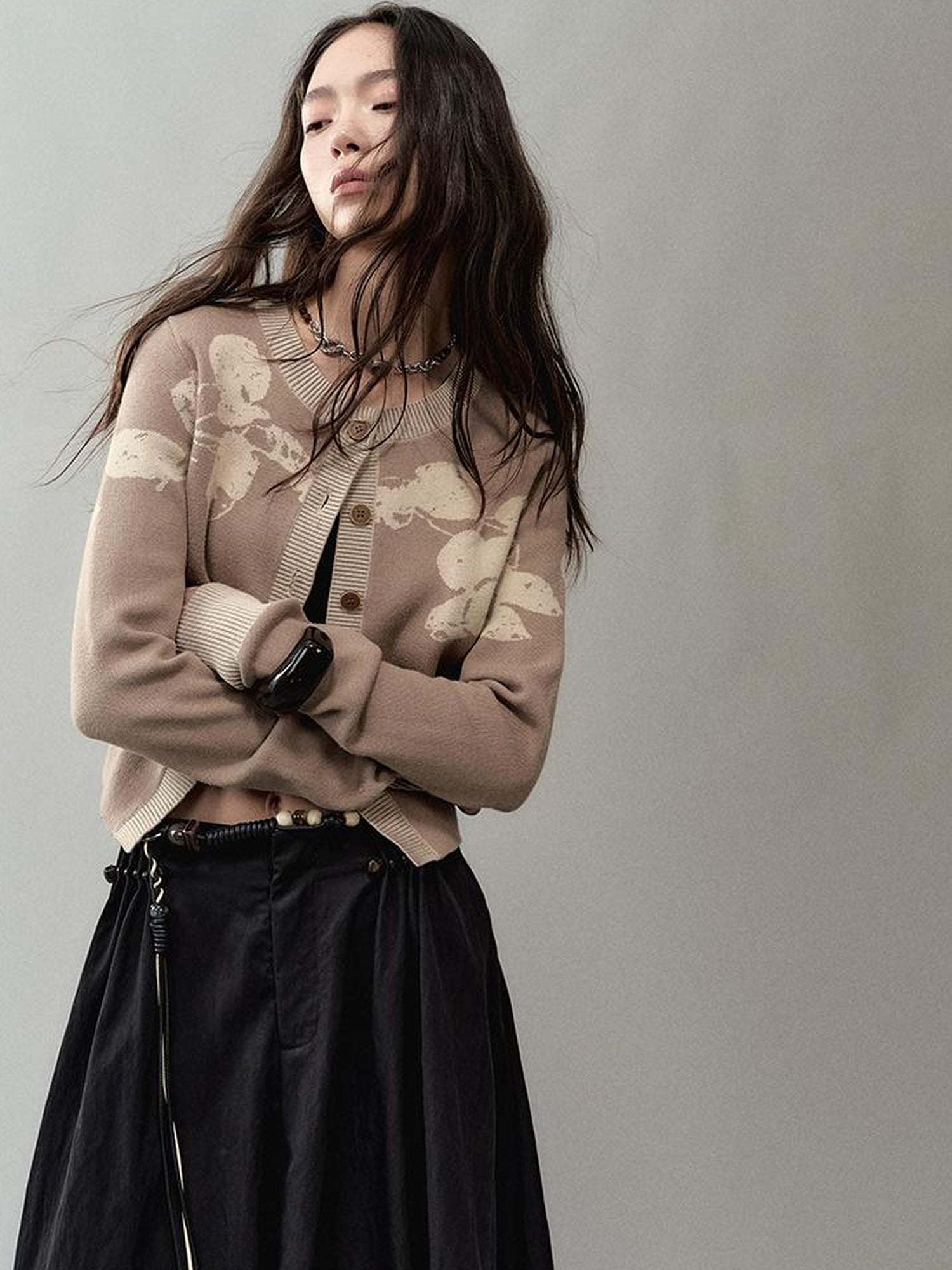 AnnoMundi Textured Floral Knit Cardigan
