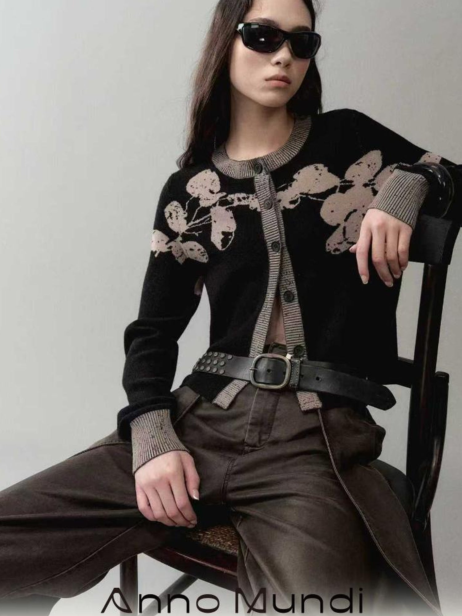 AnnoMundi Textured Floral Knit Cardigan