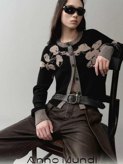 AnnoMundi Textured Floral Knit Cardigan