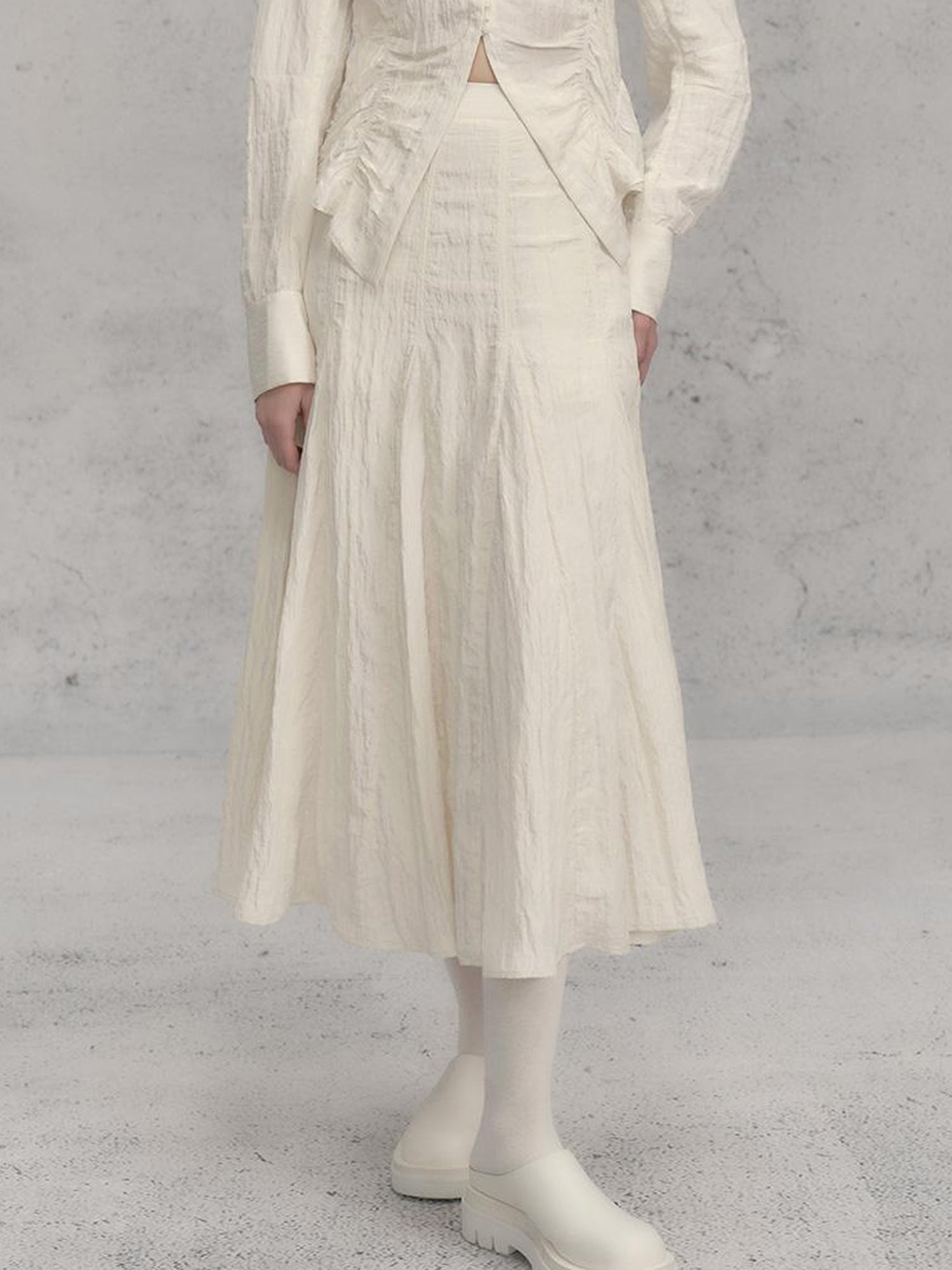 AnnoMundi V-Neck Ruffle Trim Blouse &amp; Floral Skirt Set