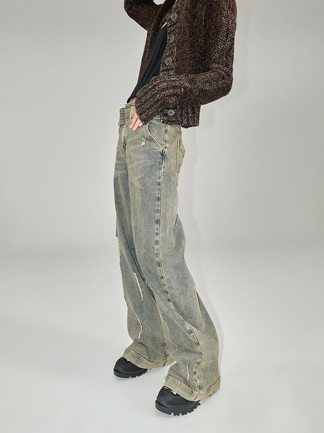AnnoMundi Vintage Blue Cracked Flare Jeans