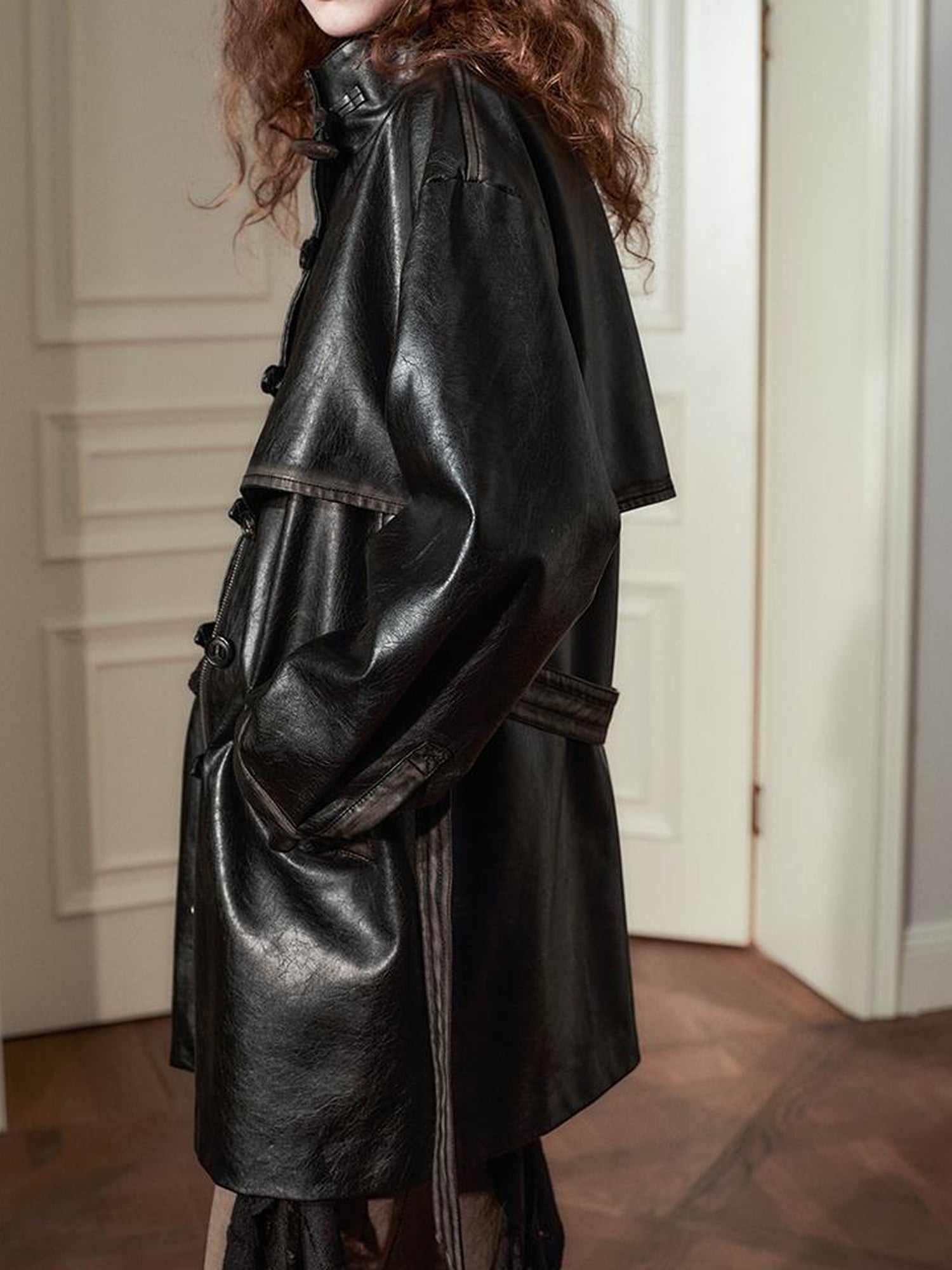 AnnoMundi Vintage Cracked Patina Trench Coat