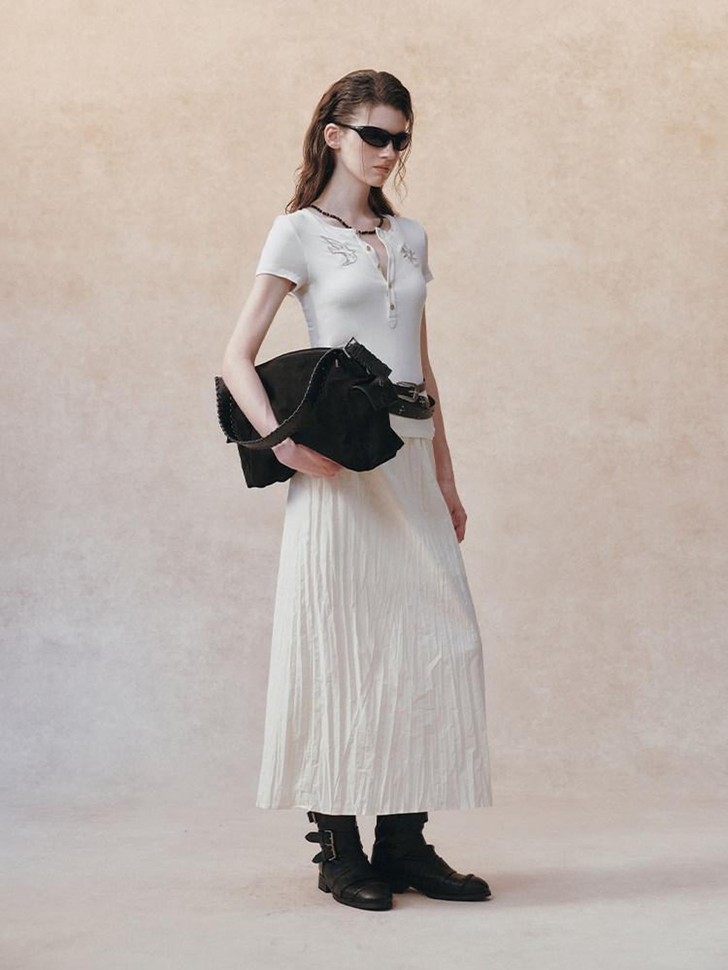 AnnoMundi Vintage Embroidered Half Placket Slim Women&