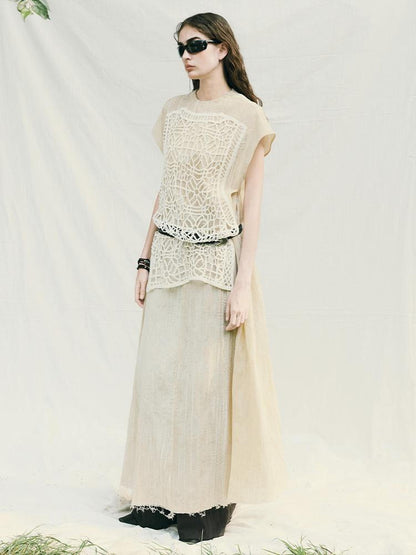 AnnoMundi Vintage Lace Trimmed Silhouette Dress