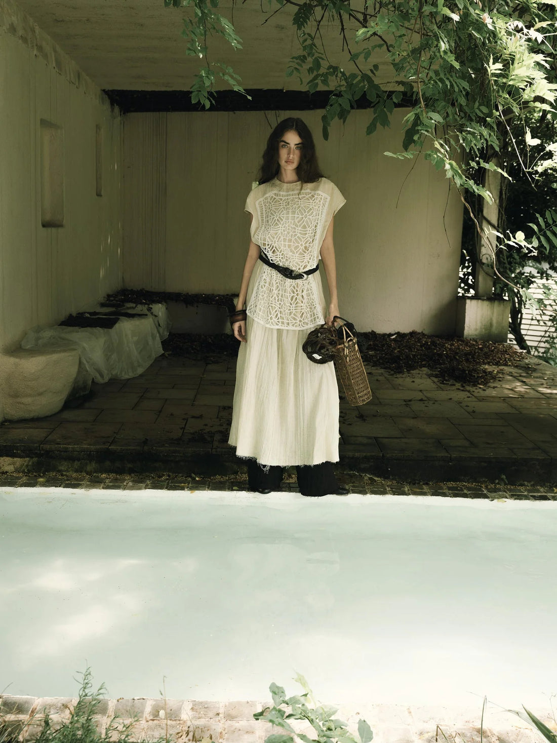 Vintage Lace Trimmed Silhouette Dress