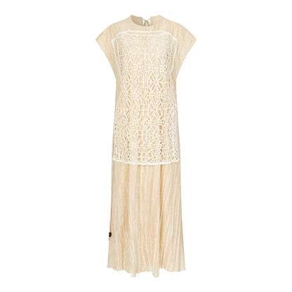 AnnoMundi_Vintage_Lace_Trimmed_Silhouette_Dress_MISSTT