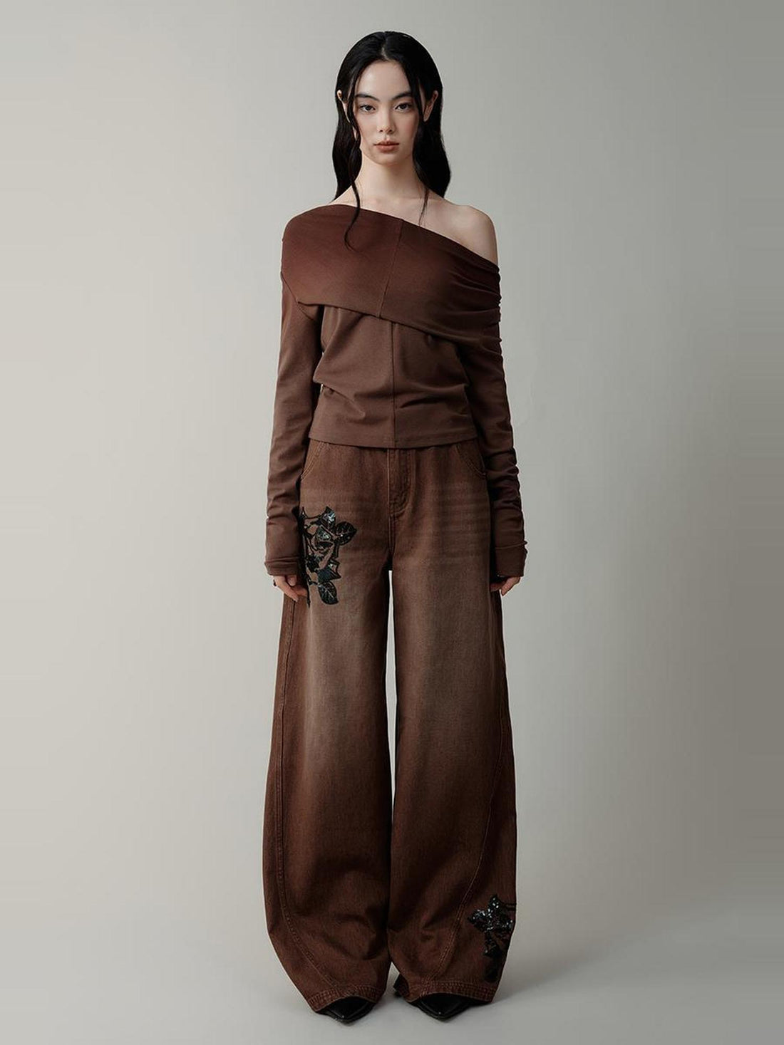 AnnoMundi Volcanic Rose Embroidered Wide Leg Jeans