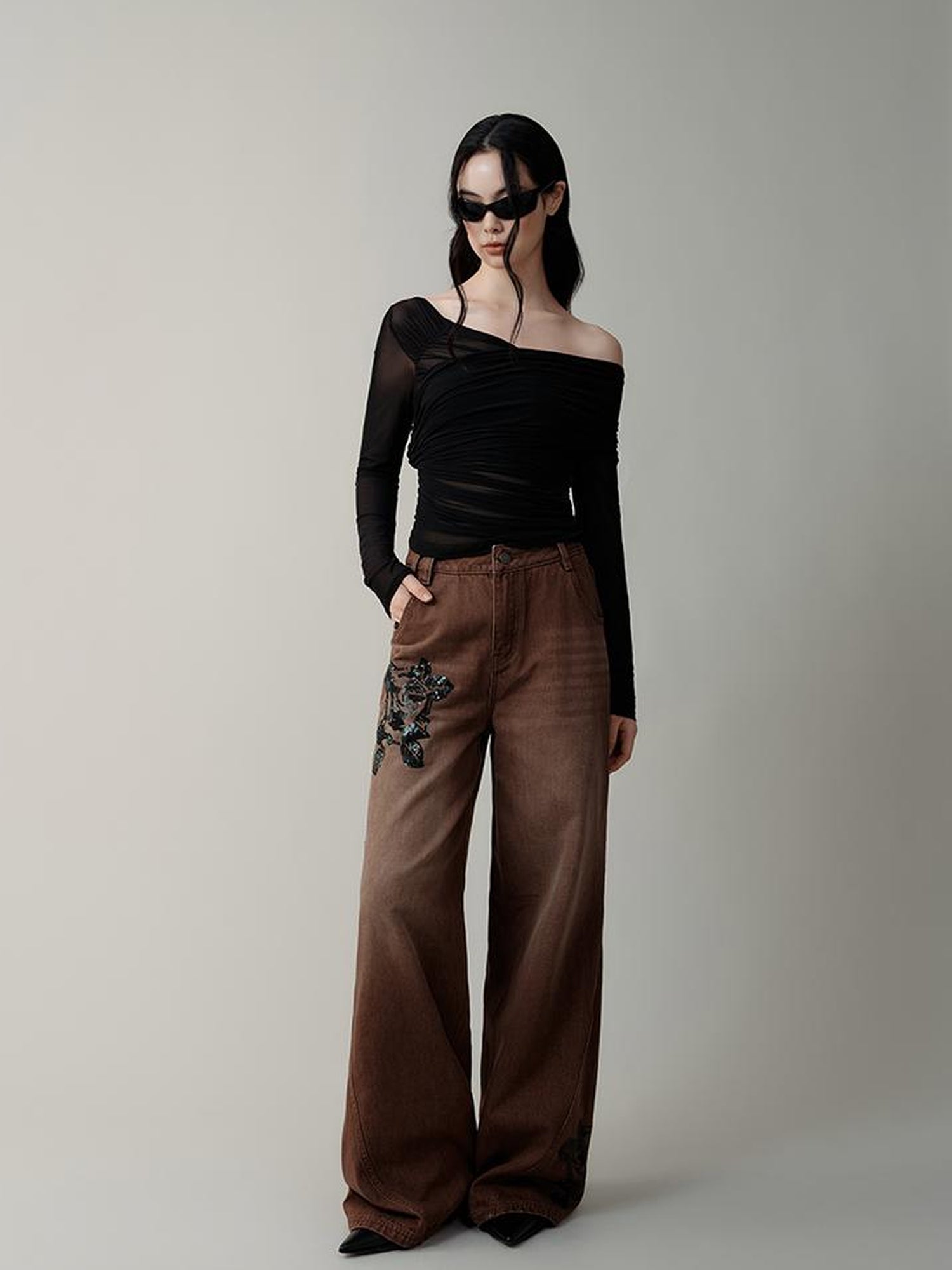 AnnoMundi Volcanic Rose Embroidered Wide Leg Jeans