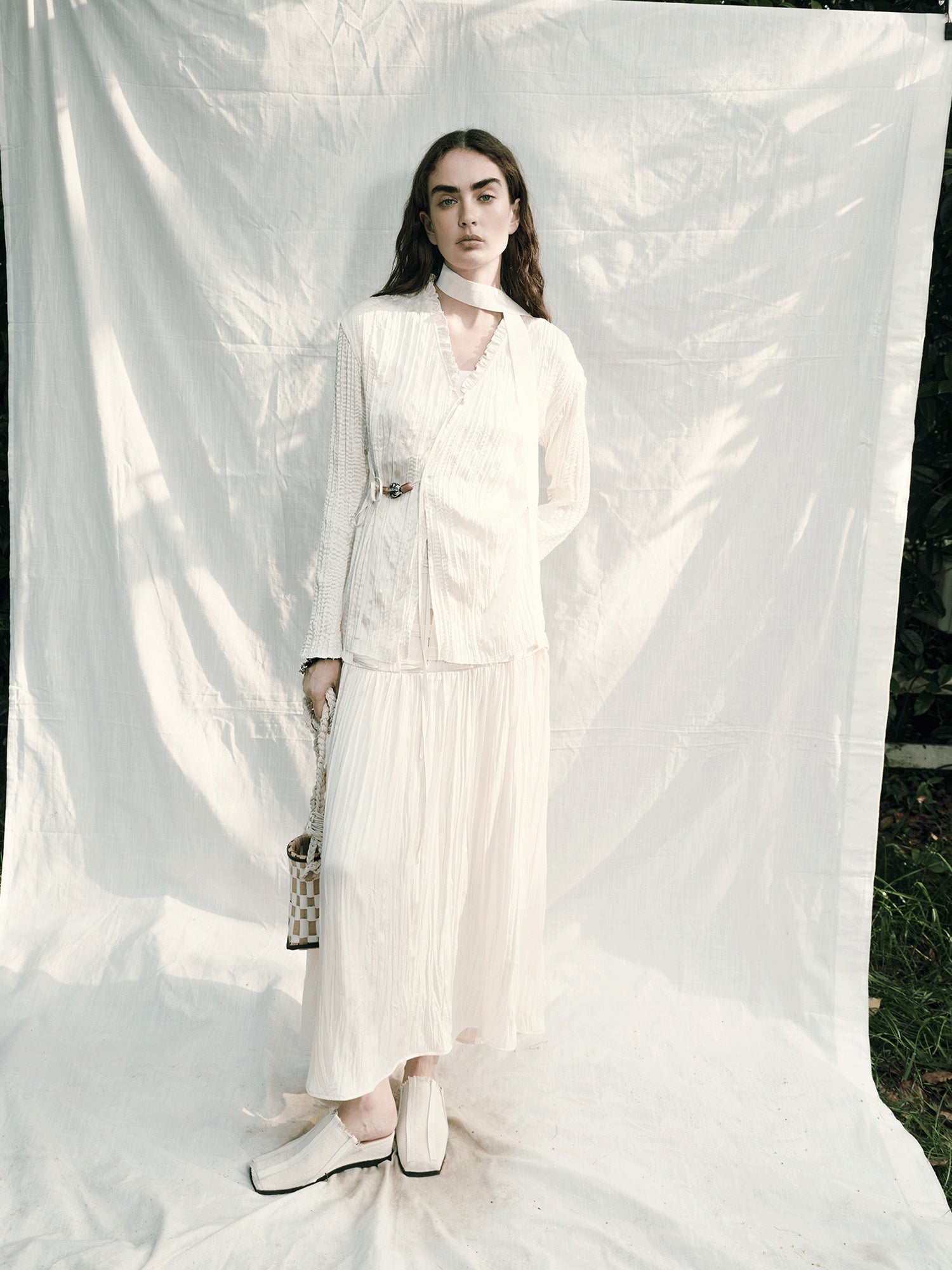 AnnoMundi Windwoven Willow V Neck Blouse