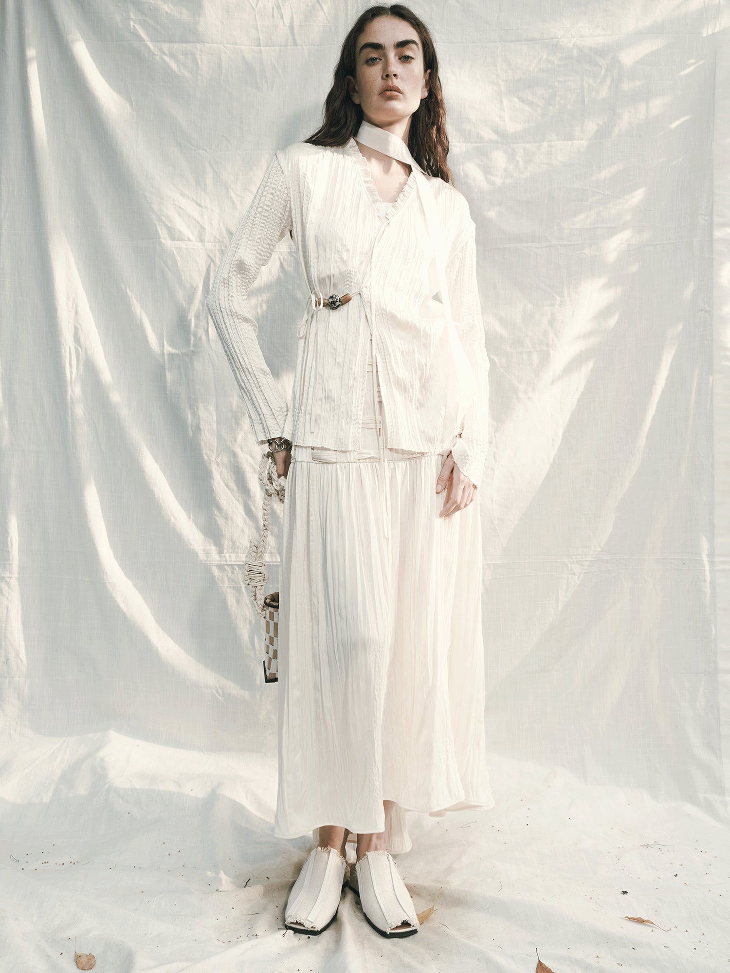 AnnoMundi Windwoven Willow V Neck Blouse