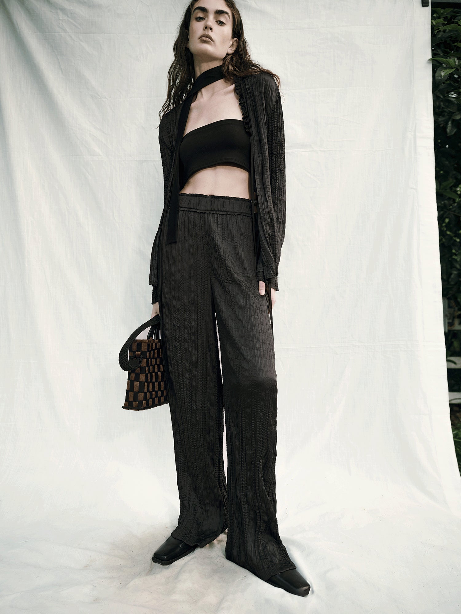 AnnoMundi Windwoven Willow V Neck Blouse