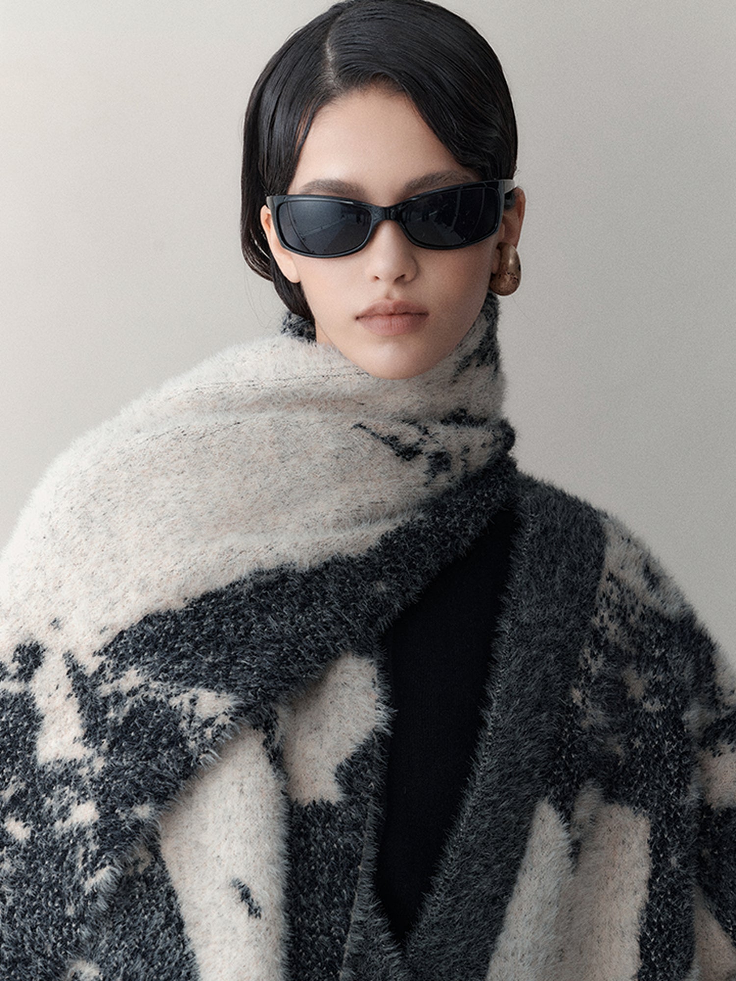 AnnoMundi Winter Retro Jacquard Shawl Floral Print Wrap Scarf