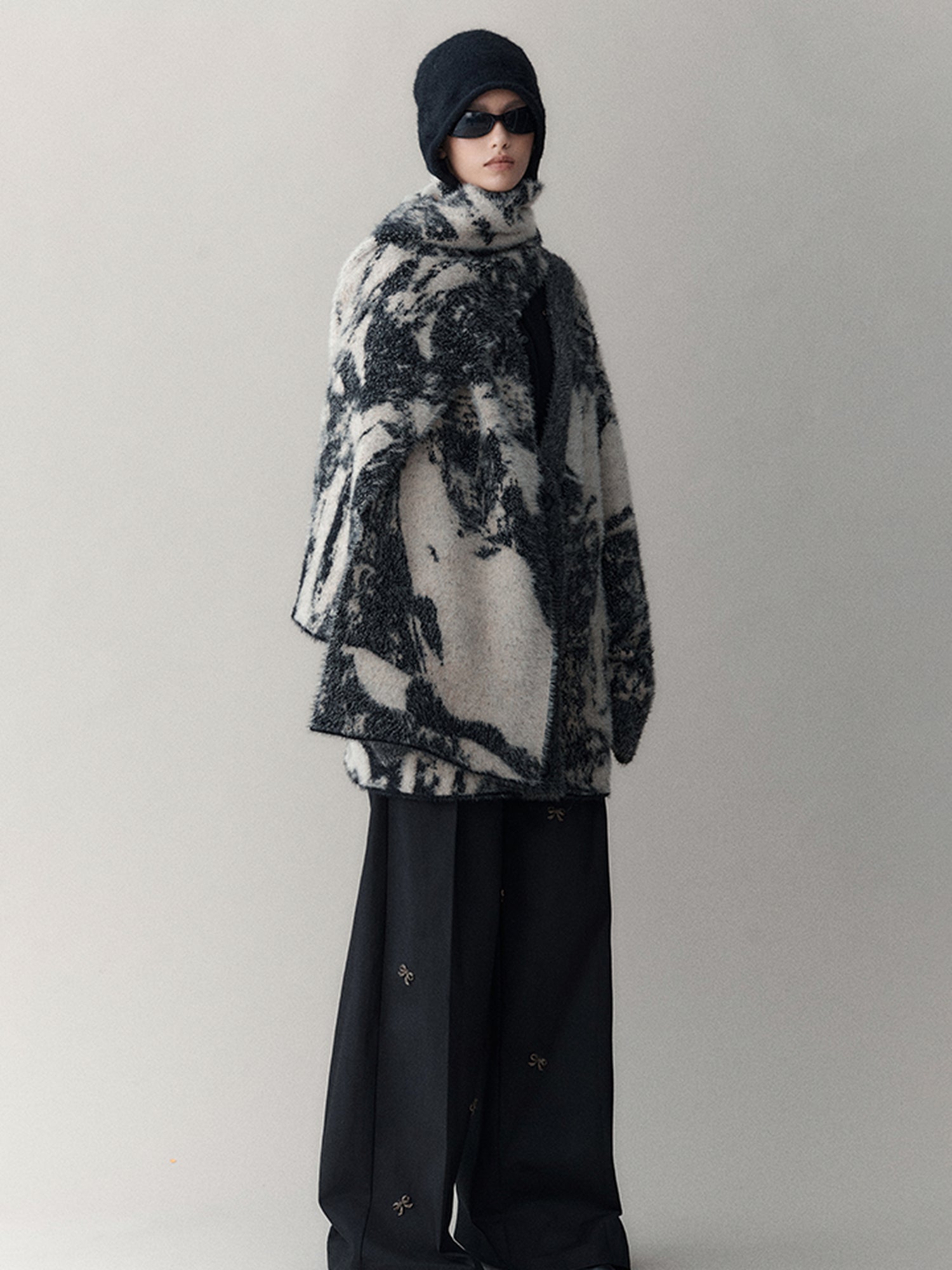 AnnoMundi Winter Retro Jacquard Shawl Floral Print Wrap Scarf
