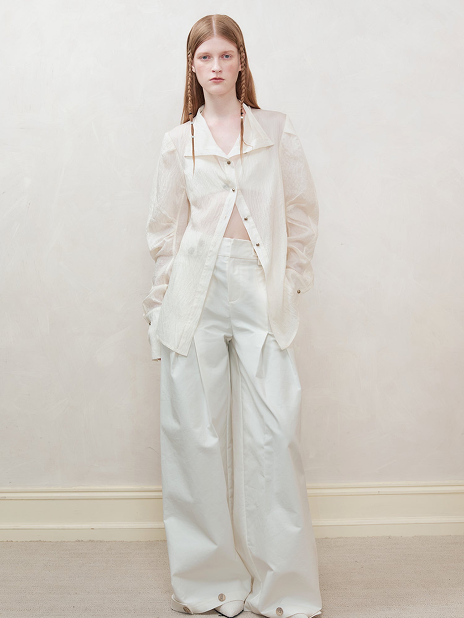 AnnoMundi Woven Glow Textured Linen Shirt
