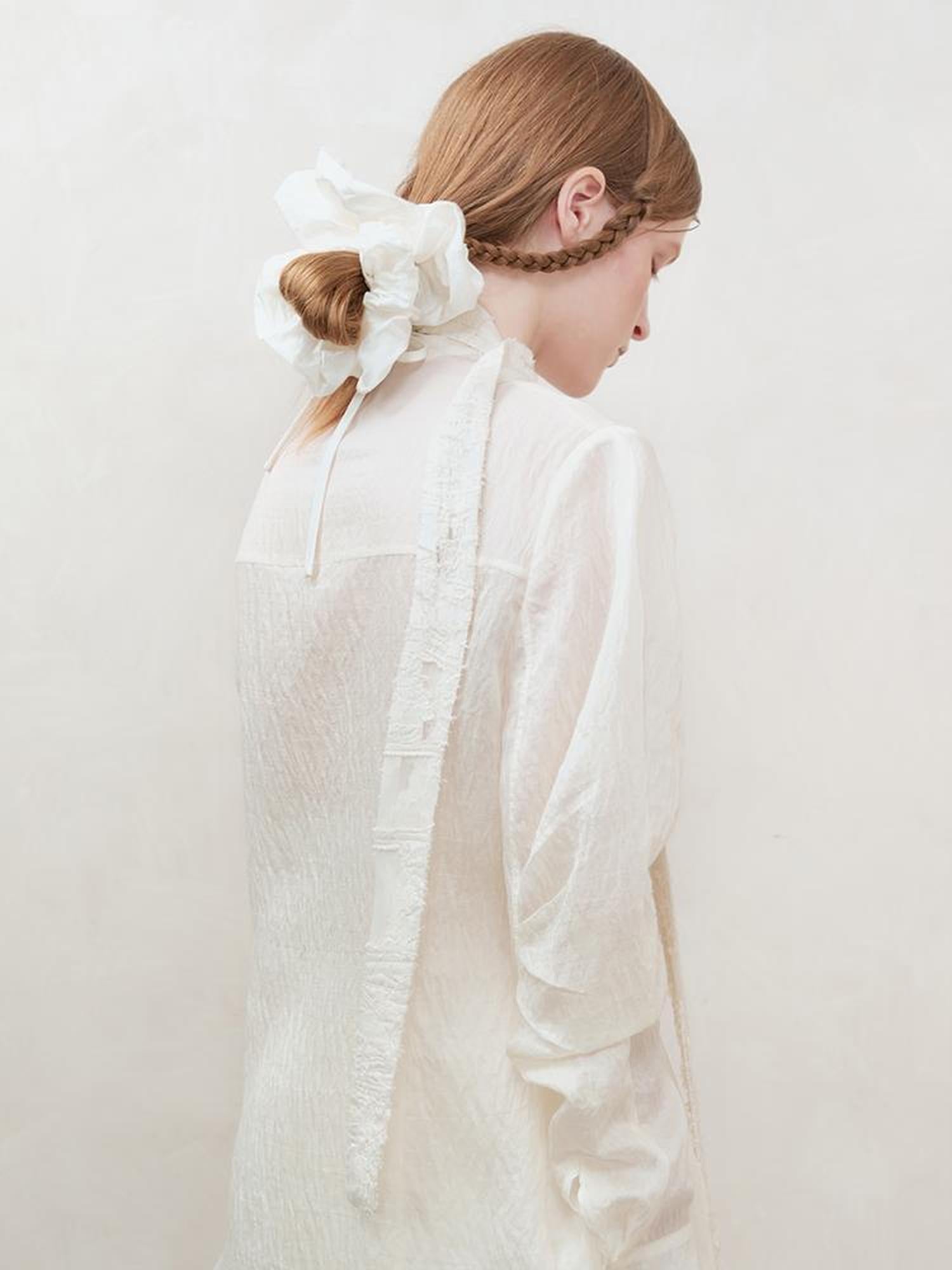 AnnoMundi Woven Glow Textured Linen Shirt