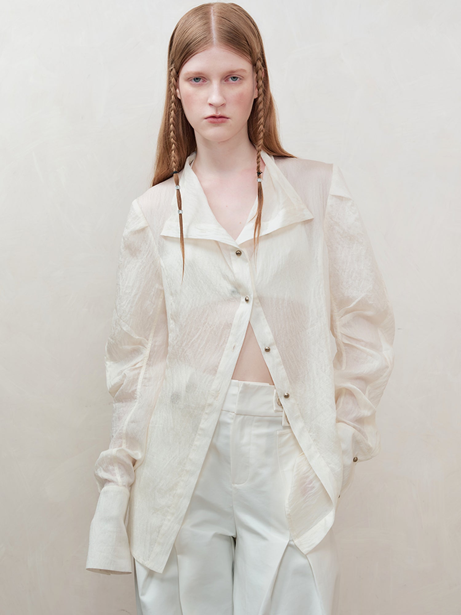 AnnoMundi Woven Glow Textured Linen Shirt
