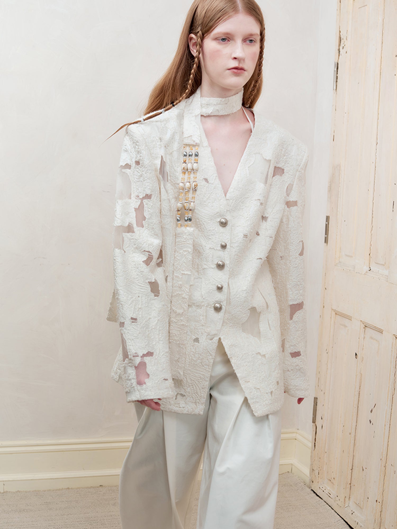 AnnoMundi Woven Knot V Neck Blazer