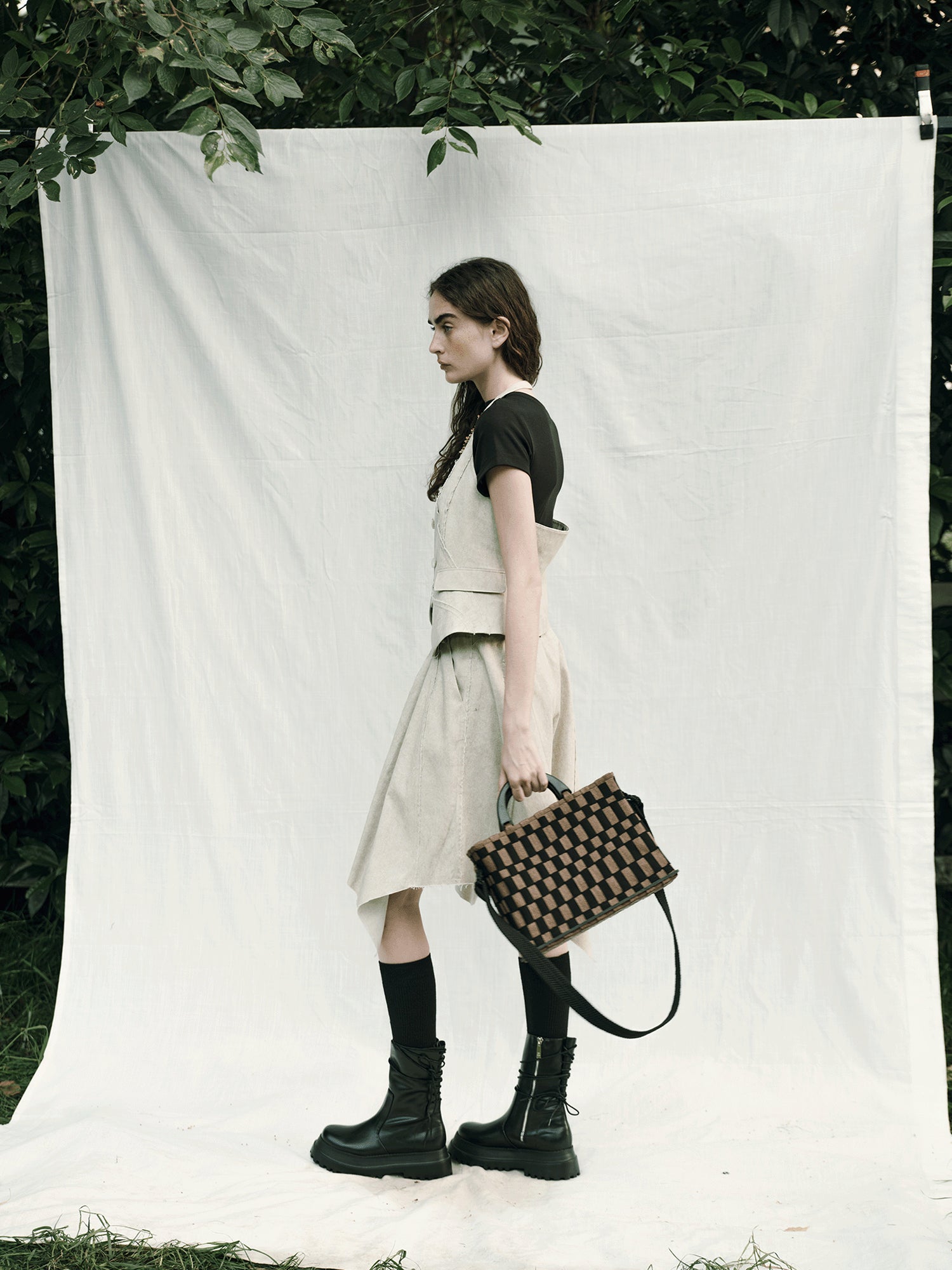 AnnoMundi Woven Wood Tote Timeless Waves